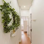 Appartement Charming For A Great In Lisboa