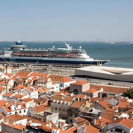 Charming For A Great In * Lissabon