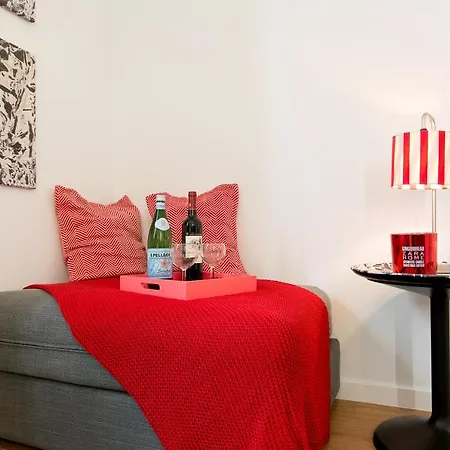 Charming For A Great In شقة Lisboa